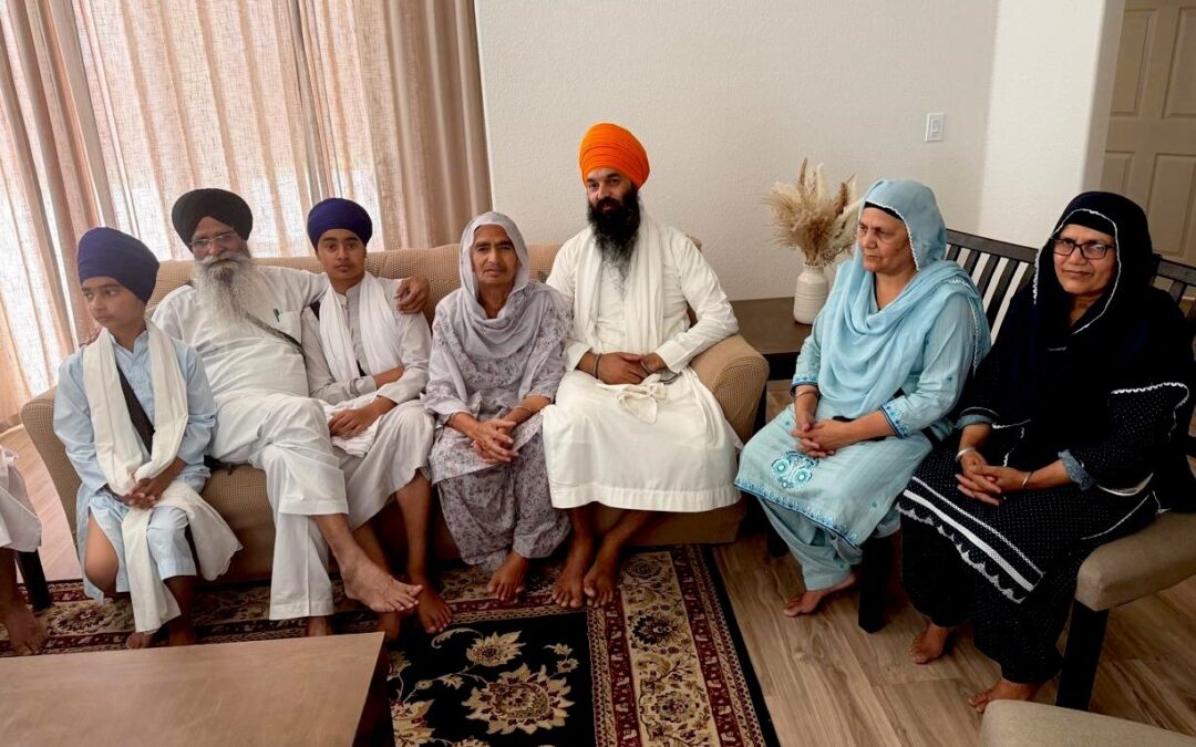 ਅਮਰੀਕਾ ਦੌਰੇ ਦੌਰਾਨ ਸ਼੍ਰੋਮਣੀ ਕਮੇਟੀ ਪ੍ਰਧਾਨ ਐਡਵੋਕੇਟ ਧਾਮੀ ਨੇ ਅਮਰ ਸ਼ਹੀਦ ਭਾਈ ਅਮਰੀਕ ਸਿੰਘ ਦੇ ਪਰਿਵਾਰ ਨਾਲ ਕੀਤੀ ਮੁਲਾਕਾਤ